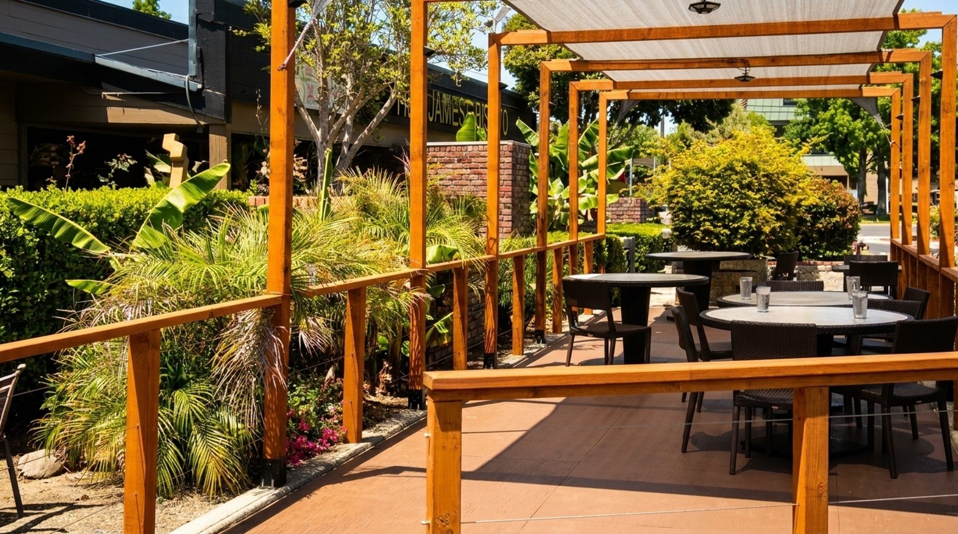 Outdoor Patio Under the Pergola